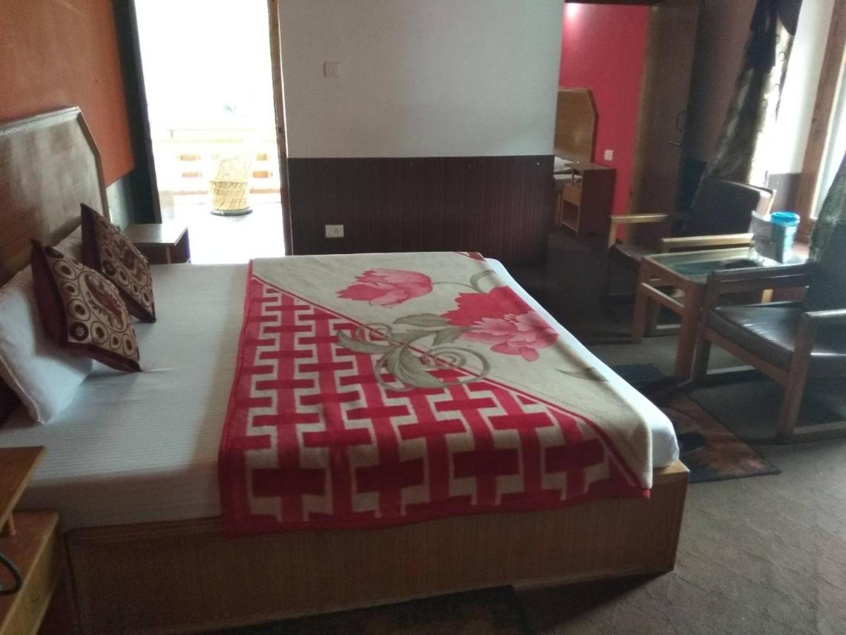 Hotel Hilltop Manali  Exterior photo